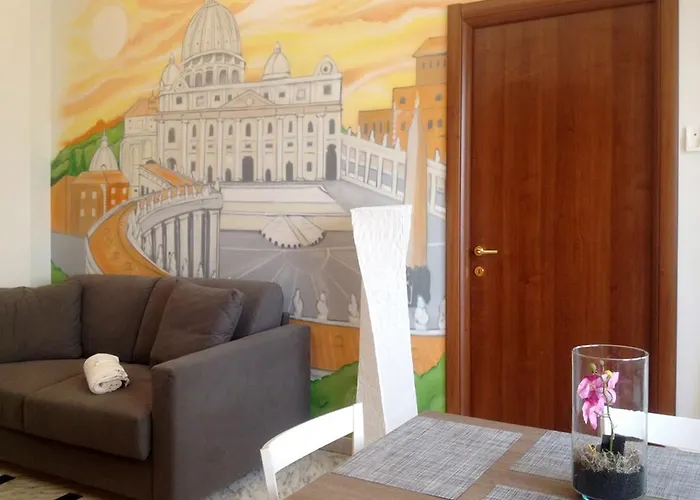 The Pope At The Window Tatil Evi